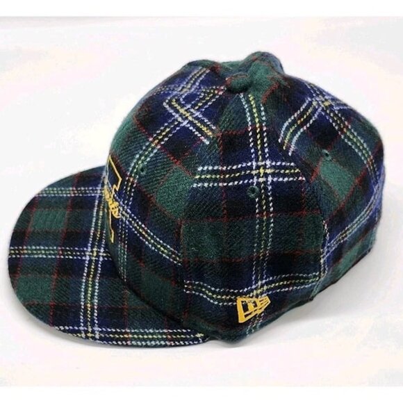 New Era 59FIFTY Hogwarts Fitted Hat & Stance Harry Potter Crew Socks Bundle - Picture 9 of 10